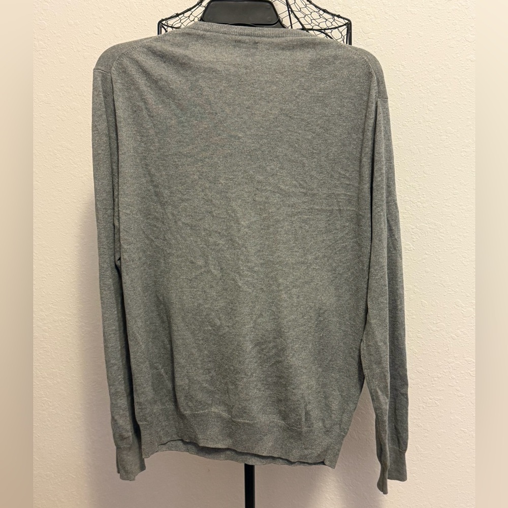 J. Crew Women's Gray V-Neck Sweater - Picture 4 of 4